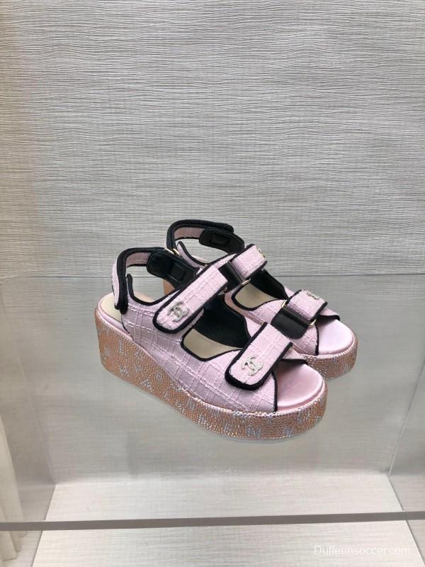 2025 Women Chanel Pink Leather Sandals LY00330