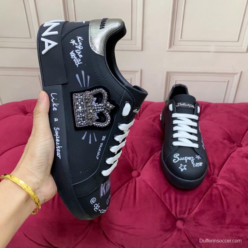 2025 Men Dolce & Gabbana Black Silk Leather Sneakers Crown Embellishment LY00360