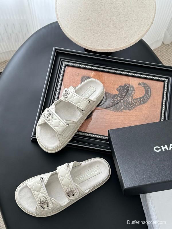2025 Women Chanel White Leather Sandals LY00310