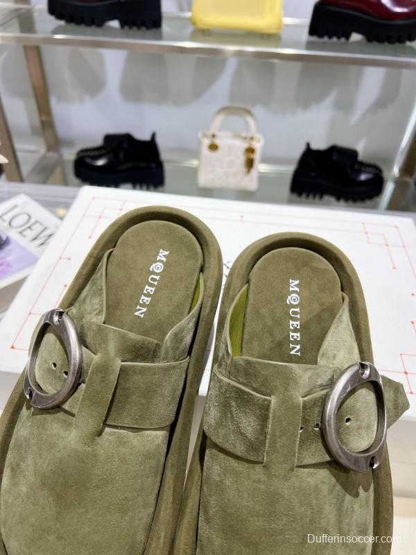 2025 Unisex ALEXANDER MCQUEEN Olive Suede Slippers