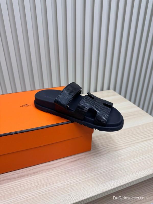 2025 Slippers Hermès Black Leather Slippers