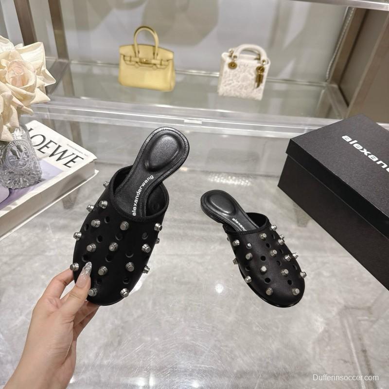 2025 Slippers Alexander Wang Black Leather Studded LY00310