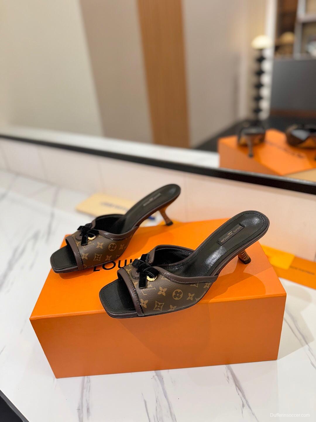 2025 Women Louis Vuitton Brown Monogram Leather Sandals KFY00310