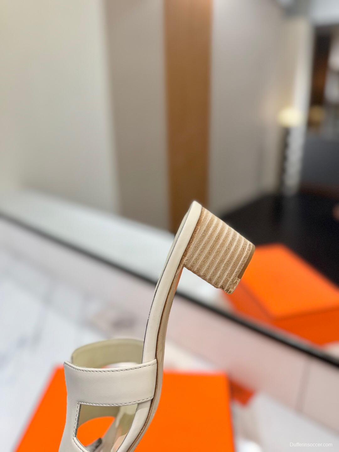 2025 Women Hermès Ivory Leather Sandals