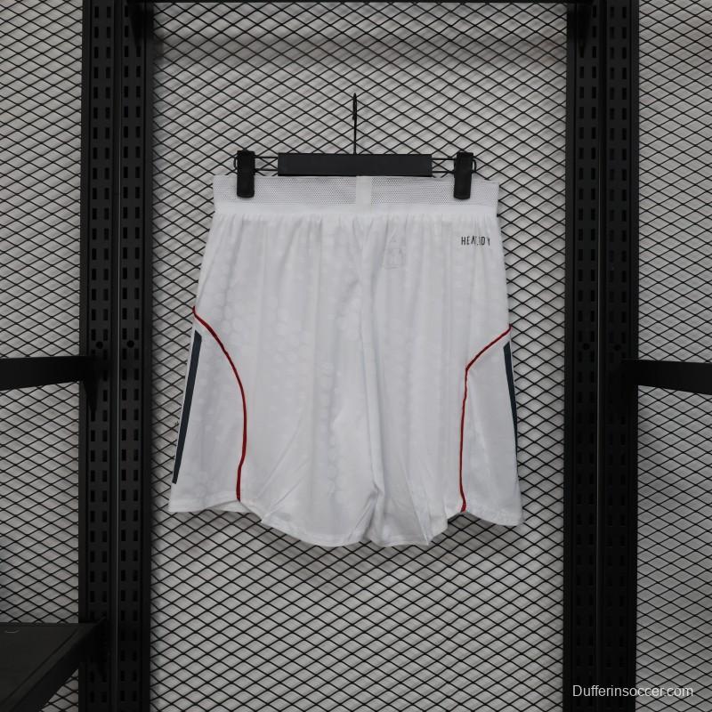 Player Version 25/26 Bayern Munich Home Shorts