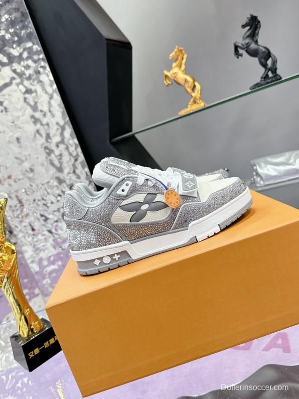 2025 Unisex Louis Vuitton Silver Grey White Leather Fabric Plimsolls Hand-Crafted Crystal AS00400