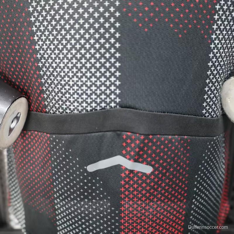 Player Version 25/26 Bayer 04 Leverkusen Home Jersey