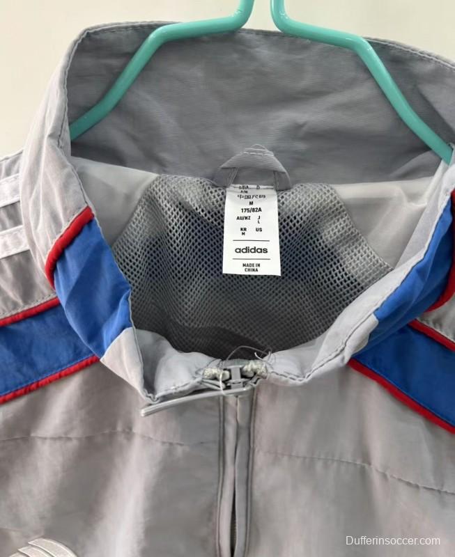 25/26 Bayern Munich Grey Windbreaker Windbreaker