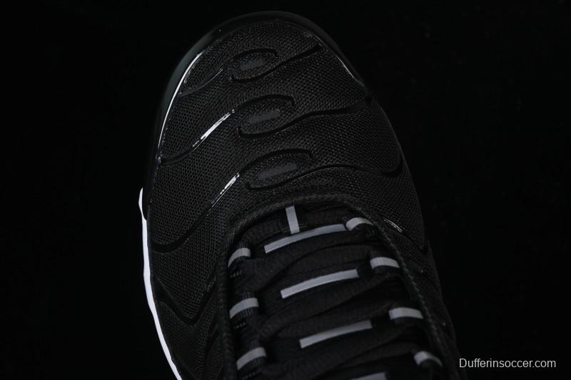 Nike Air Max Plus Retro Running Shoes with Air Cushion Technology - DM2362-001