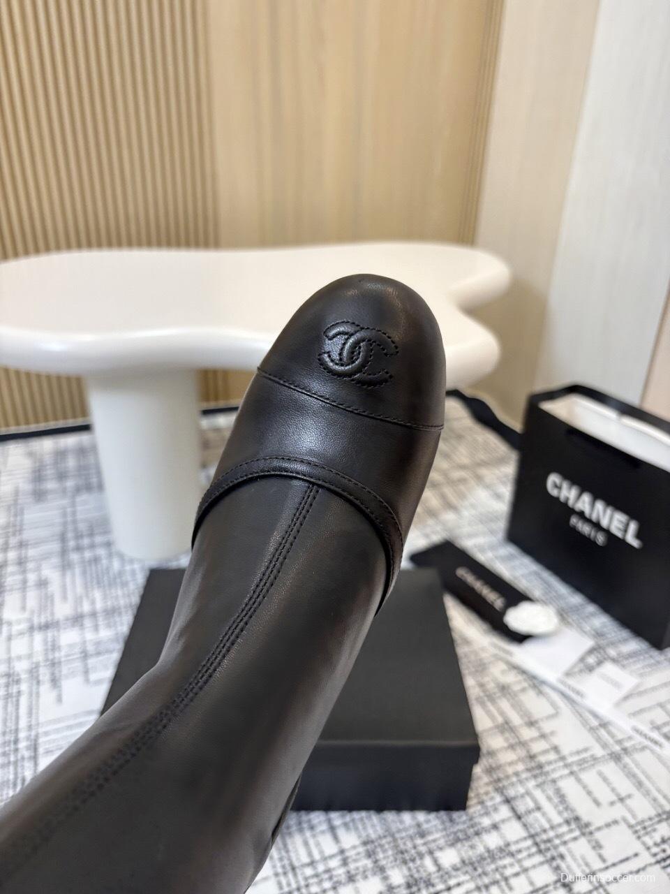 Chanel Classic Chunky Heel Back Zipper Long Boots - LY00360