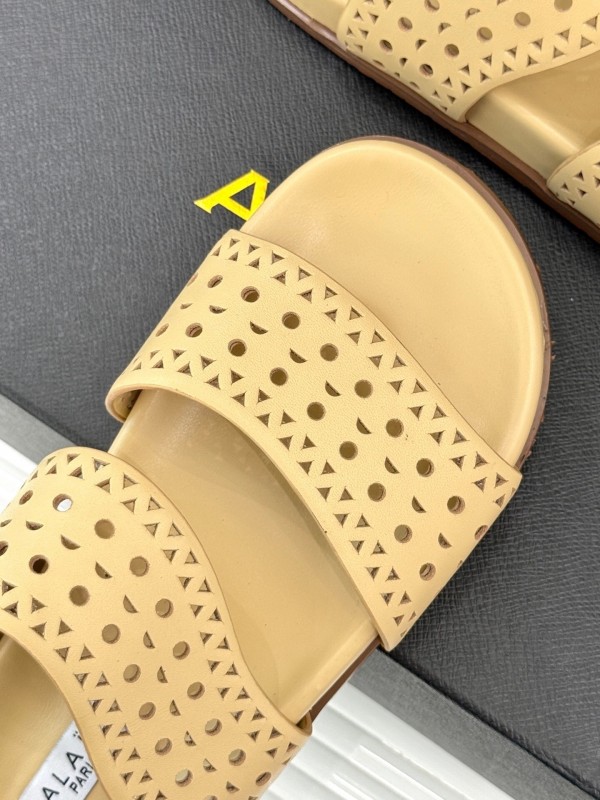 Alaia Spring Summer 2025 Laser Cutout Casual Sandals - KFY00260