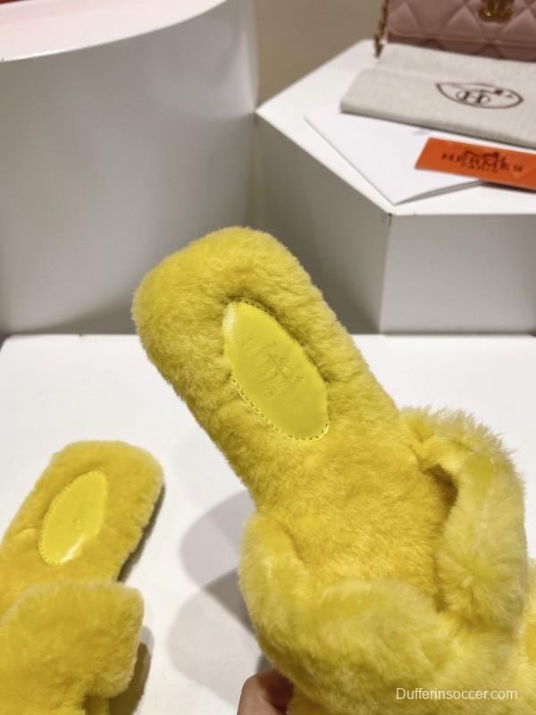 Hermès 2025 SS Love Fur Slippers Flat Sole Autumn Winter Collection - LY00240