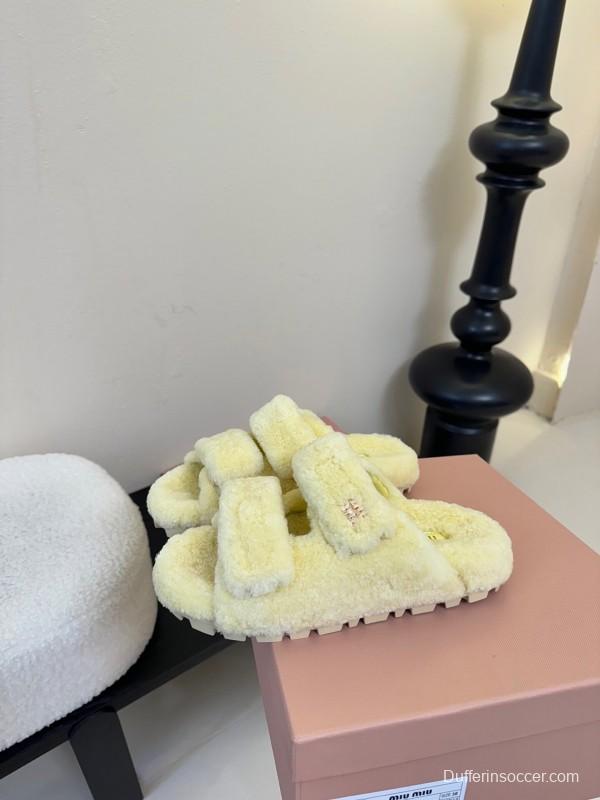 Miu Miu 2025 SS Fur Slides - KFY00310