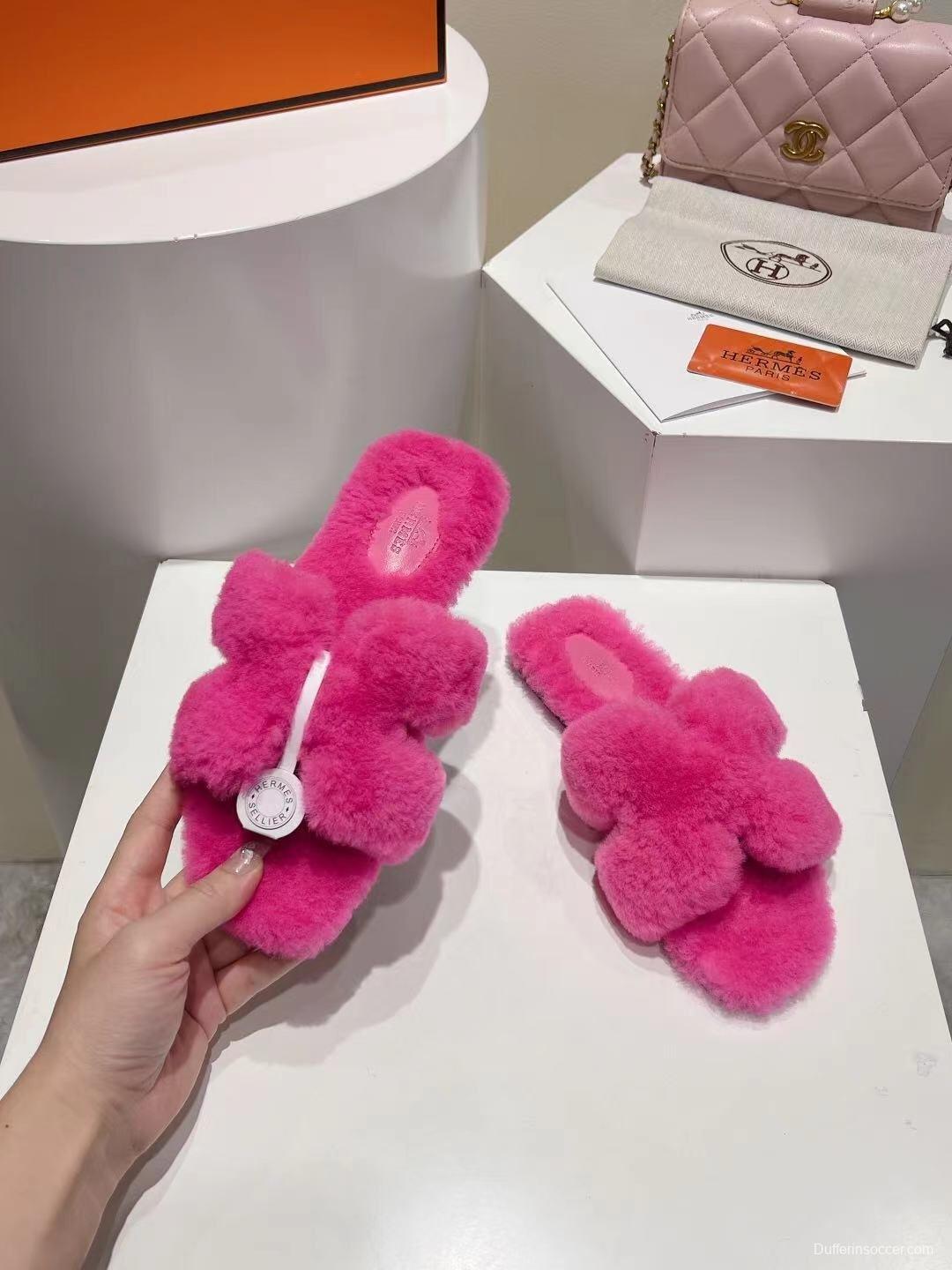 Hermès Fall/Winter 2025 Flat Fur Slippers - LY00240