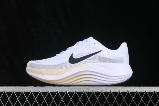 Nike Journey Run Cushioned Low-Top Running Shoes for Men - CN5658-100