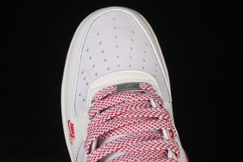 Nike Air Force 1 07 Low Classic Basketball Sneakers for Casual Wear - HT5088-626