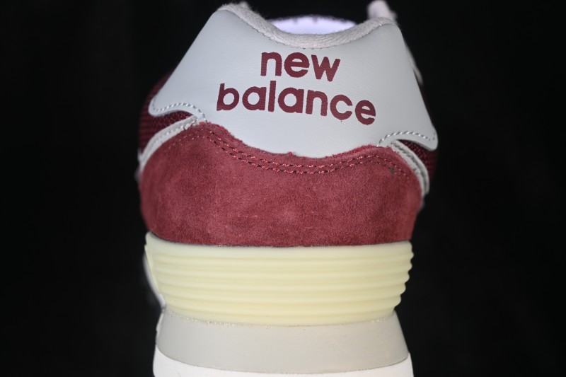 New Balance 574 Classic Retro Running Shoes with Suede and Mesh Upper - ML574VB
