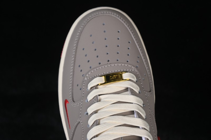 Nike Air Force 1 '07 Low Casual Sneakers with Tumbled Leather Upper and Cushioned Sole - NH0601-527
