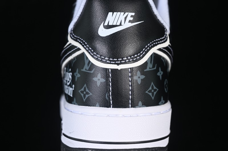 Nike Air Force 1 '07 Low Unisex Basketball Shoes with Classic Leather Upper - LV2288-004