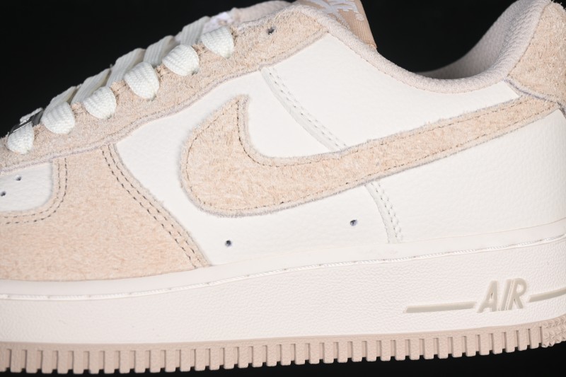 Nike Air Force 1 '07 Low Casual Skateboarding Shoes with Cream and Light Grey Colorway - HQ3905-001