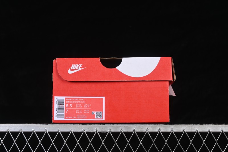 Nike SB Dunk Low Year of the Horse White Green Skateboarding Shoes - IB4417-100