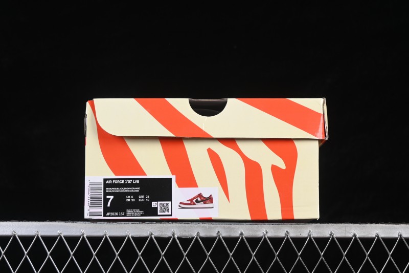 Nike Air Force 1 '07 Low Chinese New Year Running Shoes with White Red Gold Splatter Design - JP2026-157