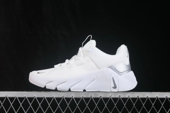 Nike Free Metcon 7 Training Shoes with Breathable Mesh and Flexible Cushioning - II7406-102