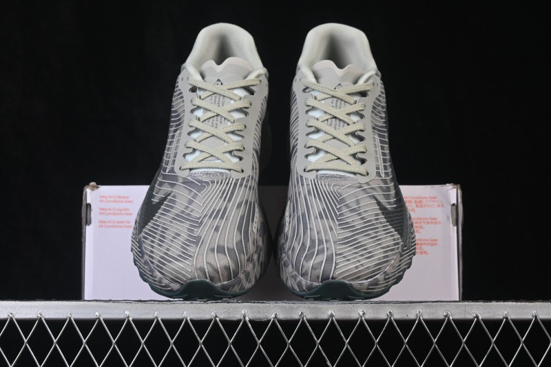Nike ACG Ultrafly Trail Running Shoes with Cushioned Racing Sole - HF5668-300