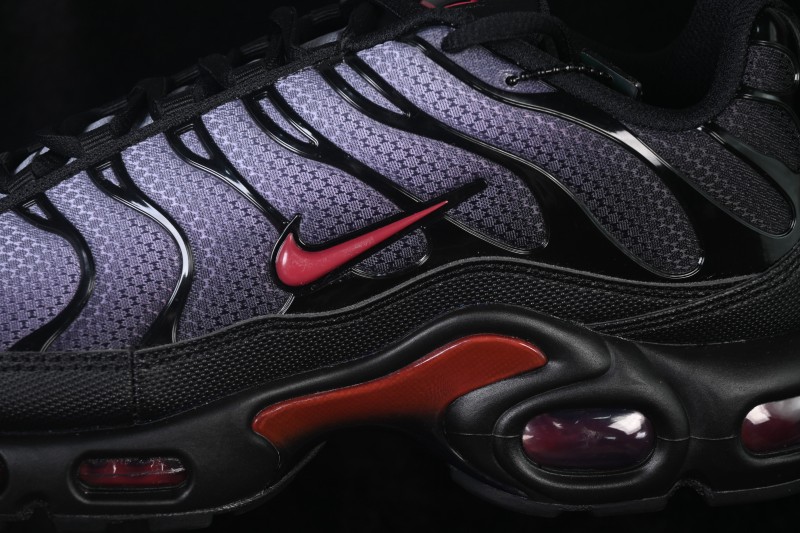 Nike Air Max Plus Retro Running Shoes with Air Cushion - DM0032-032