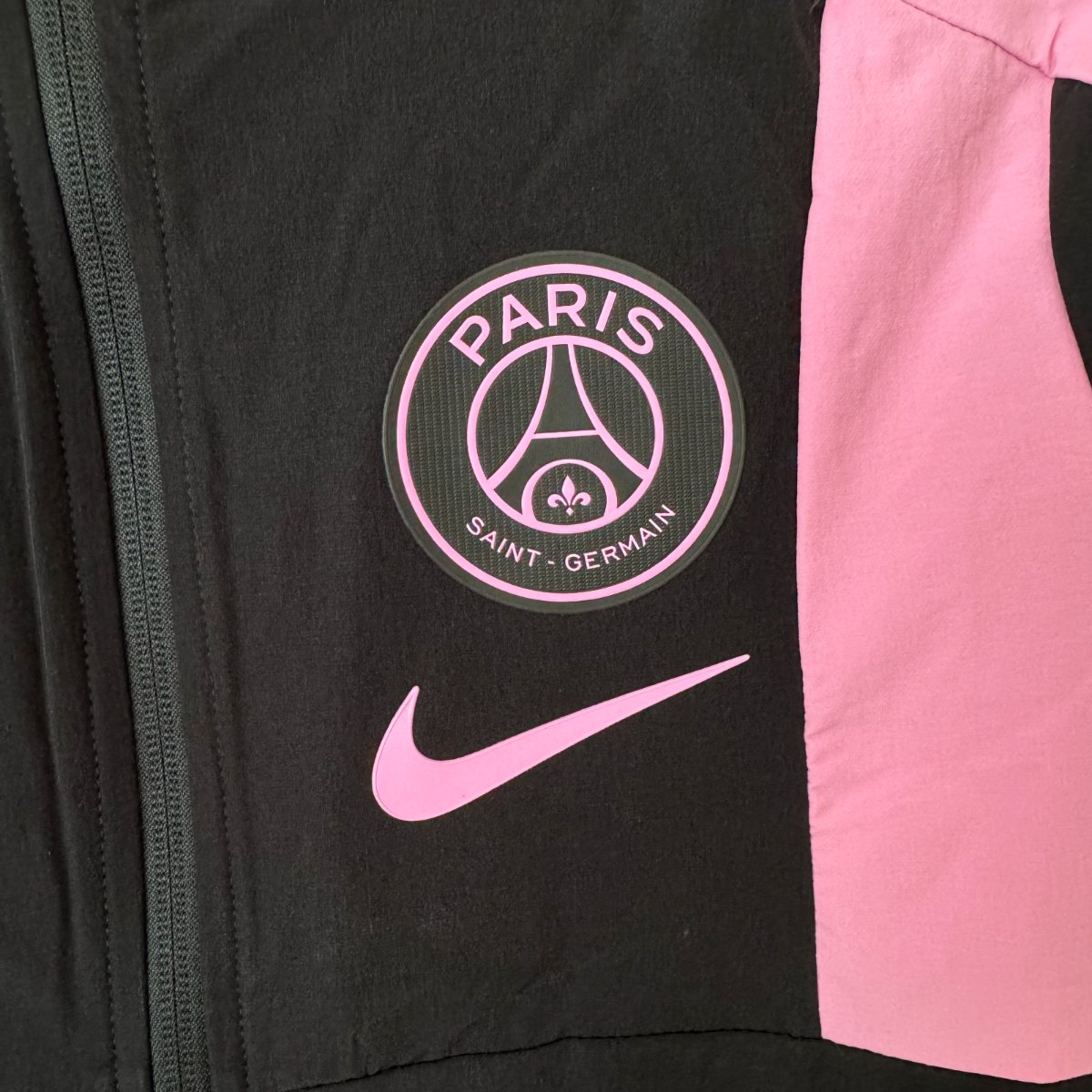 26/27 PSG Black/Pink Full Zipper Windbreaker+ Long Pants